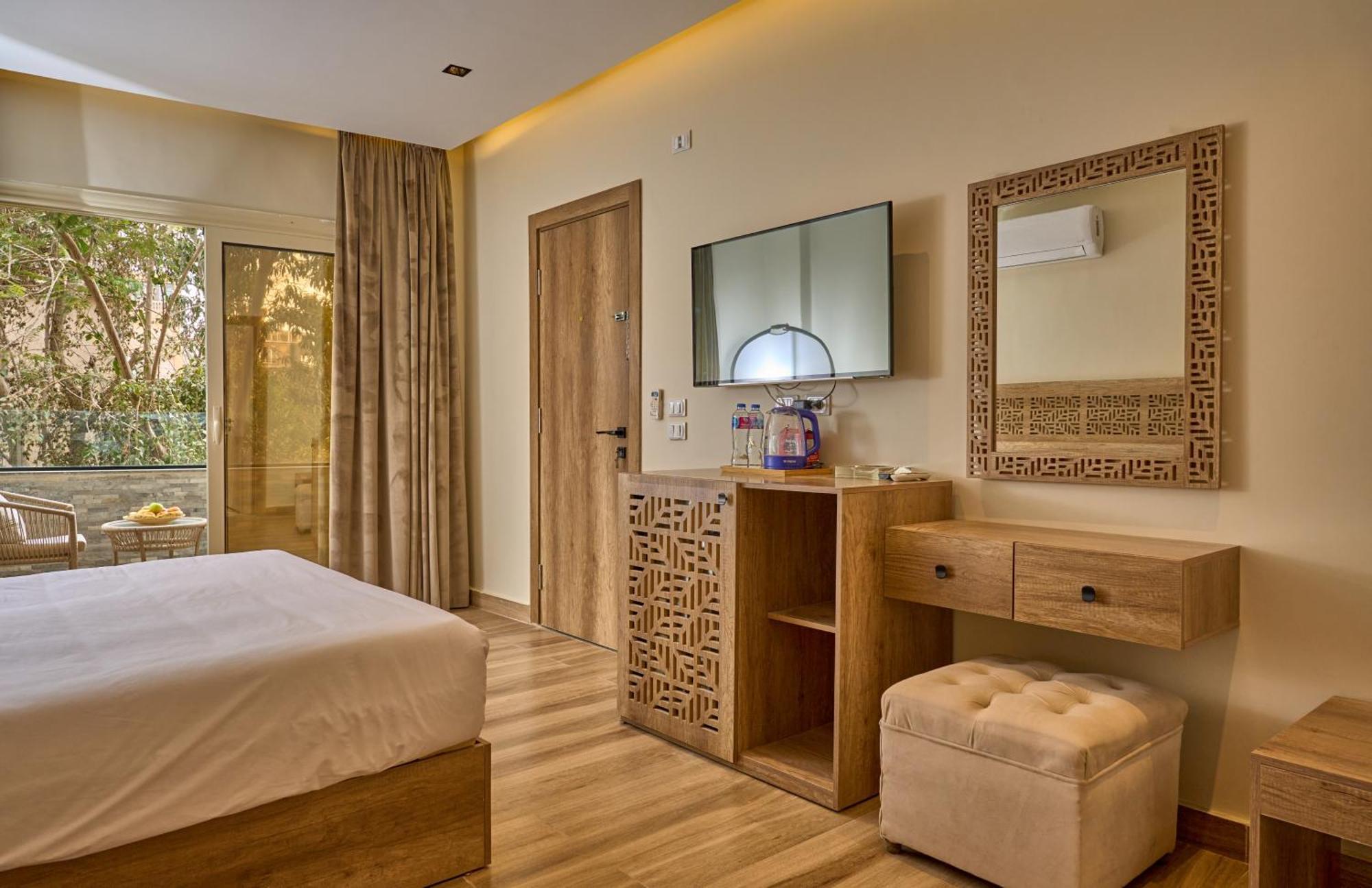 Lotus Inn Kafret el-Gabal Exterior photo